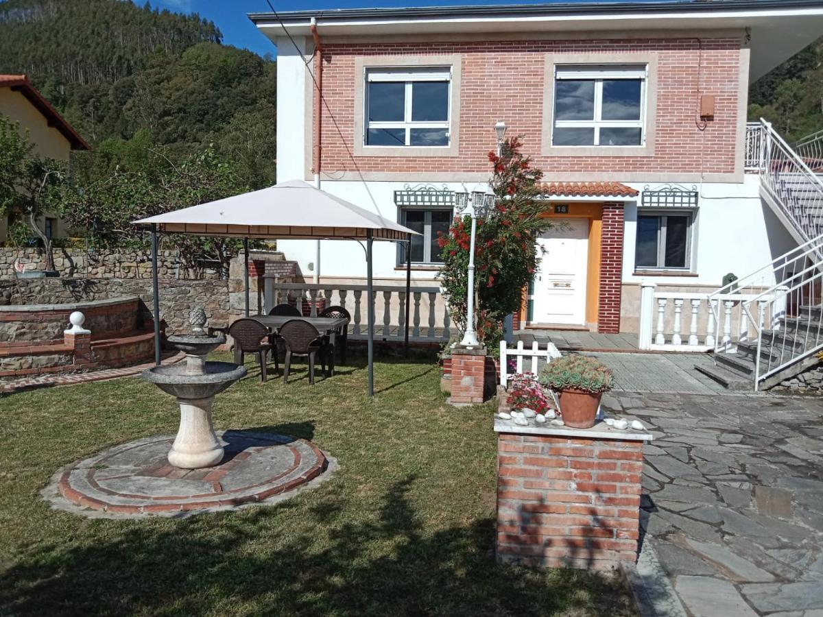 Vivienda Turistica Volvere Santiurde de Toranzo Eksteriør bilde