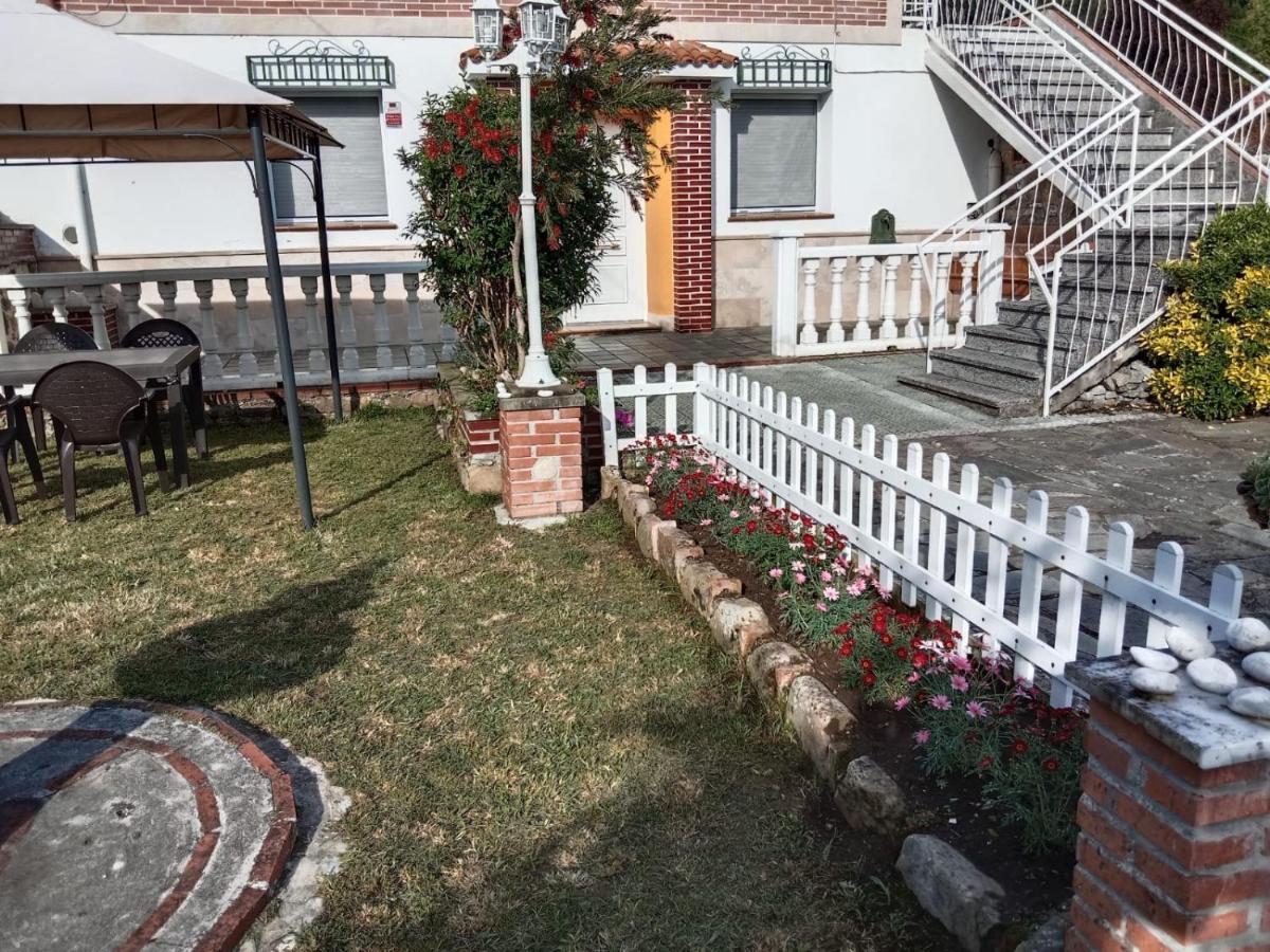 Vivienda Turistica Volvere Santiurde de Toranzo Eksteriør bilde
